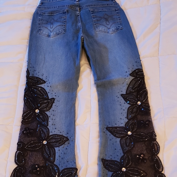 SASSY THAI embellished bootcut stretchy jeans, Size 4 - Picture 5 of 11